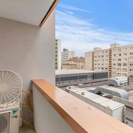 شقة Lam Boho - Ac - Balcony براتسيلافا المظهر الخارجي الصورة